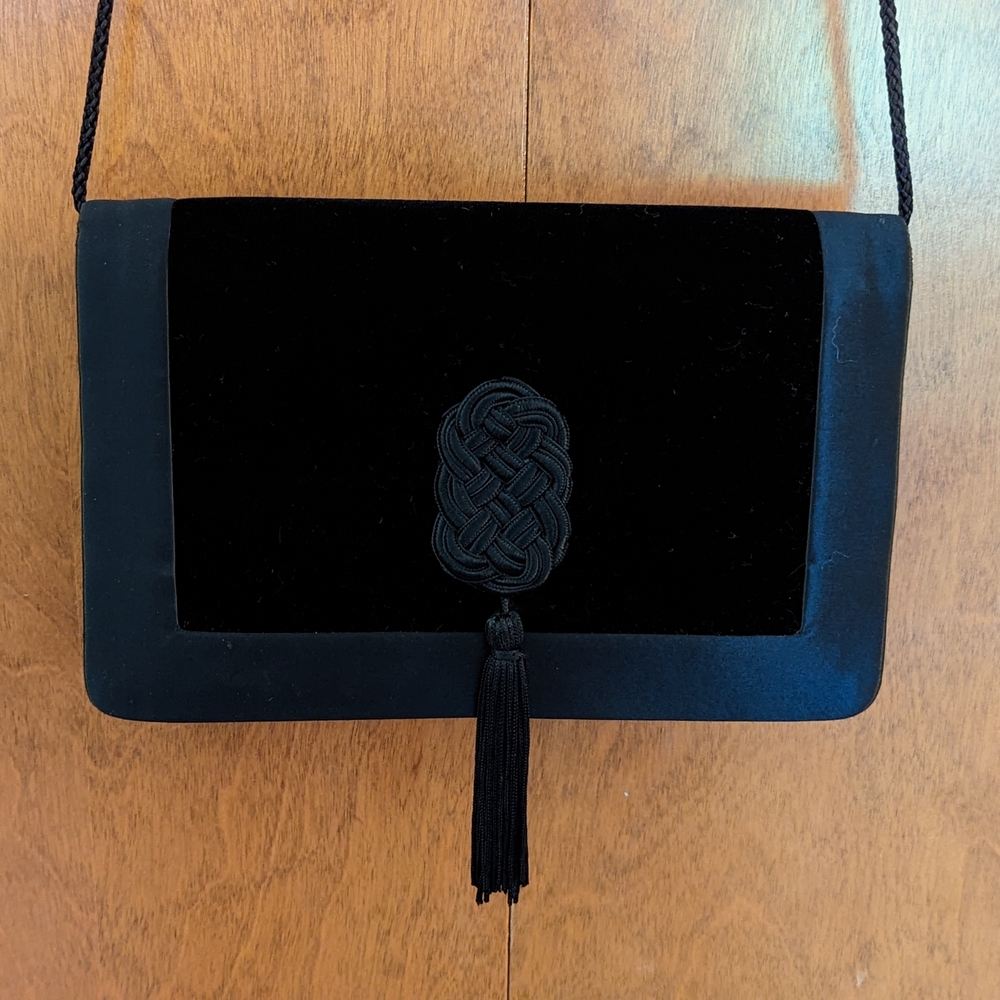 Elegant Black Velvet Women's Bag